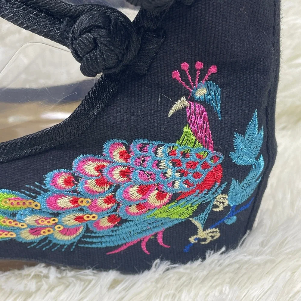Unbranded Peacock Embroidered Wedges Womens 8.5 Black Good Canvas Boho Strappy